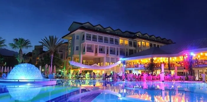 Queen's Park Le Jardin Hotel 5*