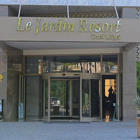 Queen's Park Le Jardin Kemer