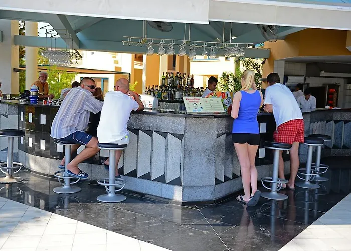 Queen's Park Le Jardin