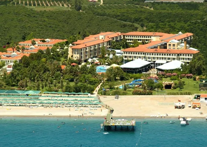 Hotel Queen's Park Le Jardin 5*