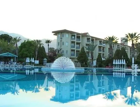 Queen's Park Le Jardin 5*