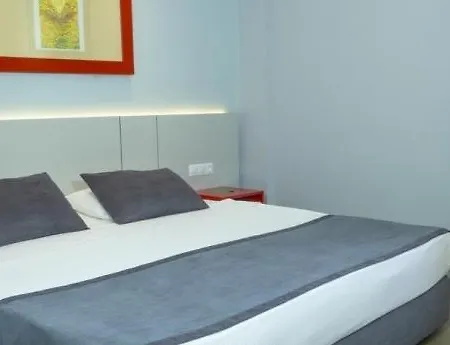 Hotel Queen's Park Le Jardin